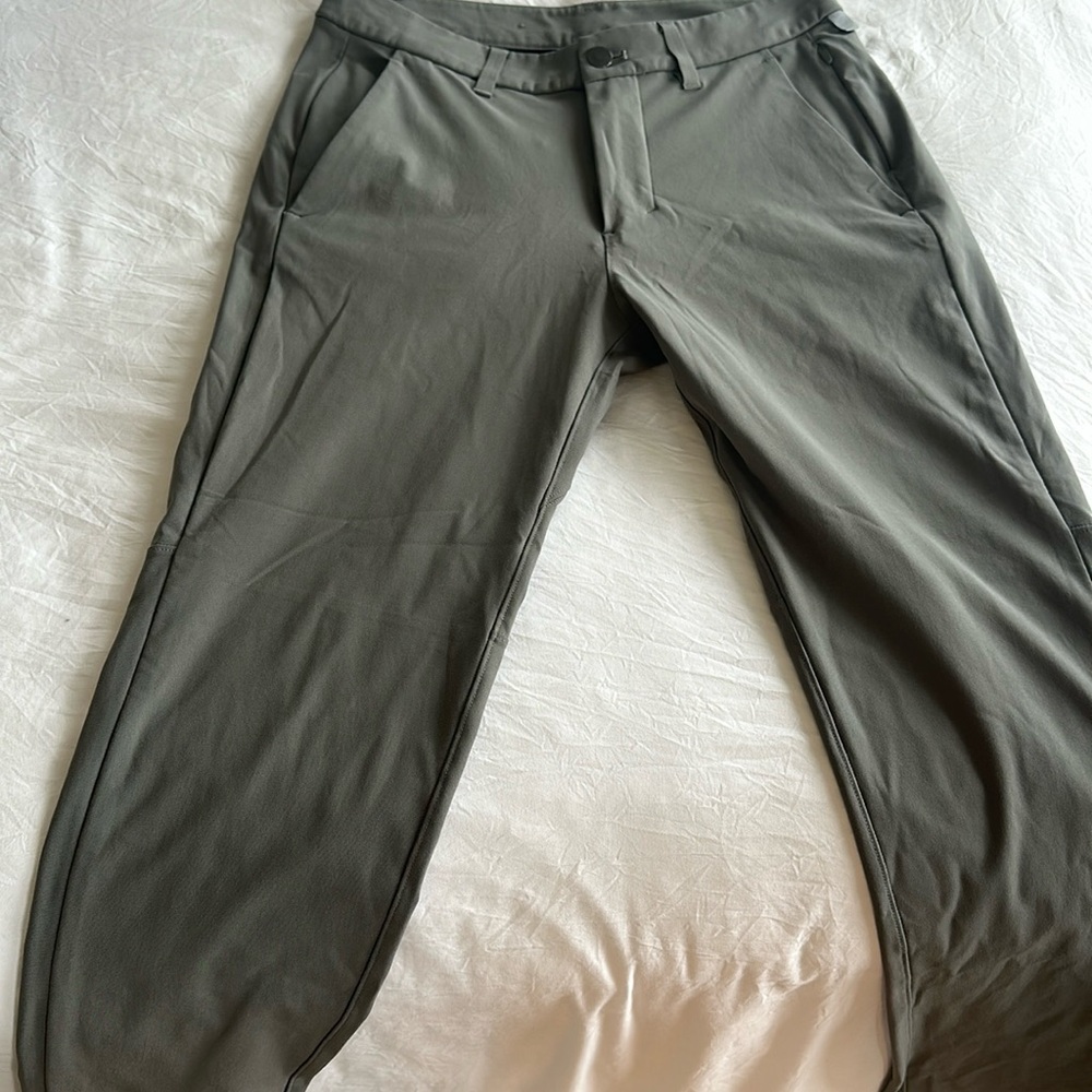 Lululemon Men’s ABC Classic Fit Trouser 30 Waist
